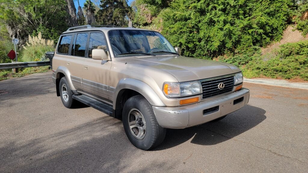1997 Lexus LX450 Front 3/4 View Tanin JDM