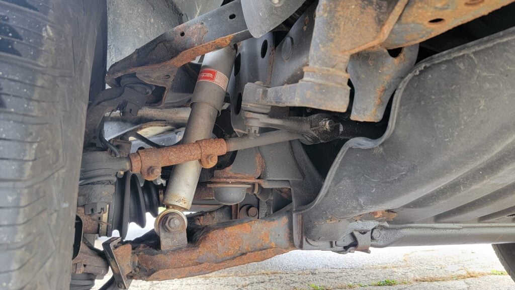 Front passenger suspension components of 1998 Toyota T100 DX 4x4