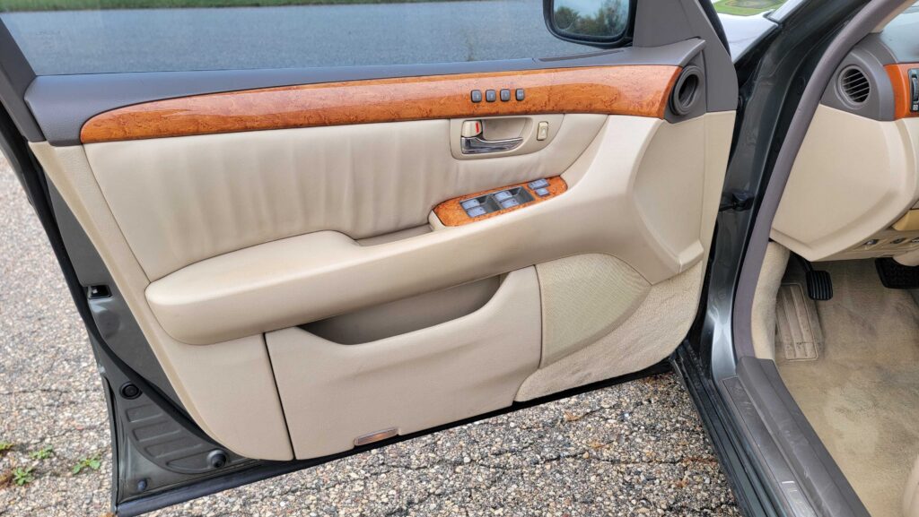 Interior driver front driver door panel of 2005 Lexus LS430