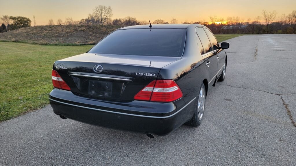 Rear passenger-side view of black 2004 Lexus LS430 Ultra Luxury