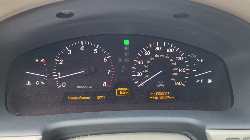 LS430 gauge cluster with odometer