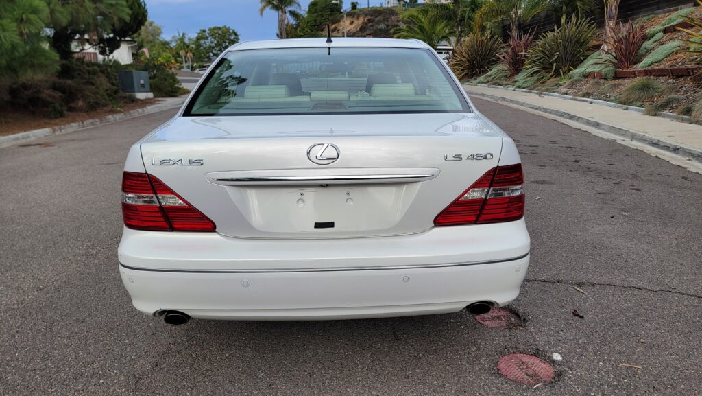 LS430 rear view