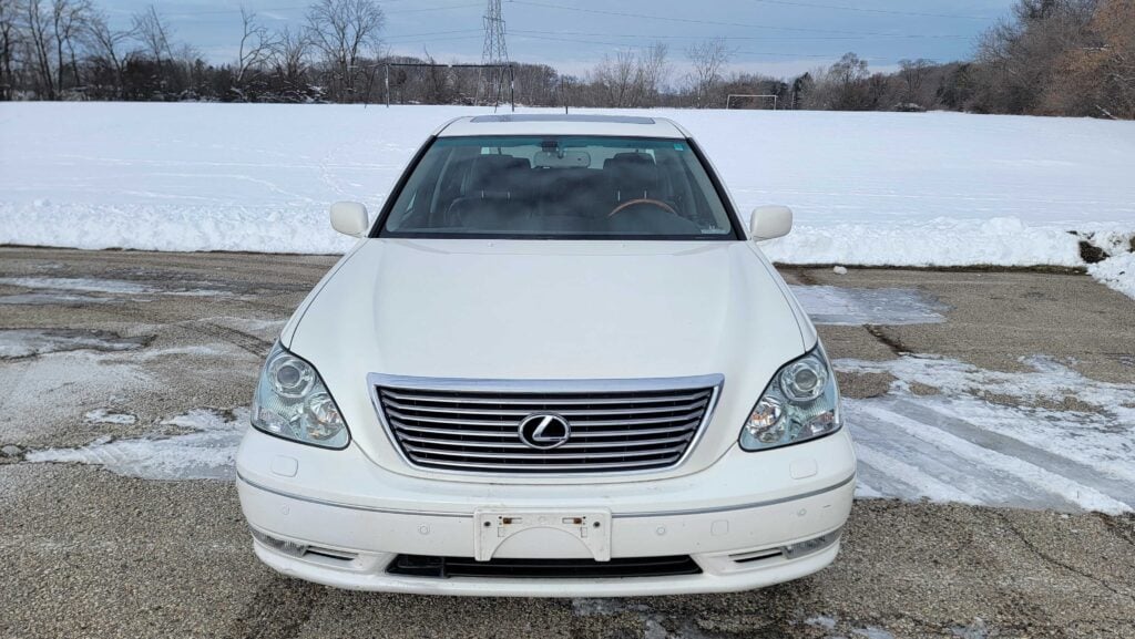 Front view of 2005 Lexus LS430 in Crystal White Pearl