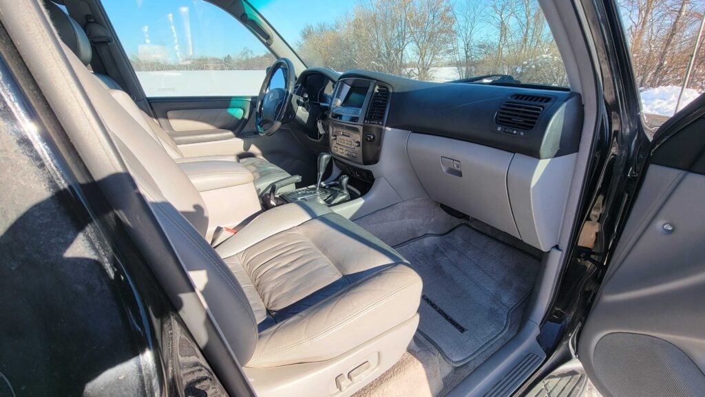 Passenger seat and dashboard front view