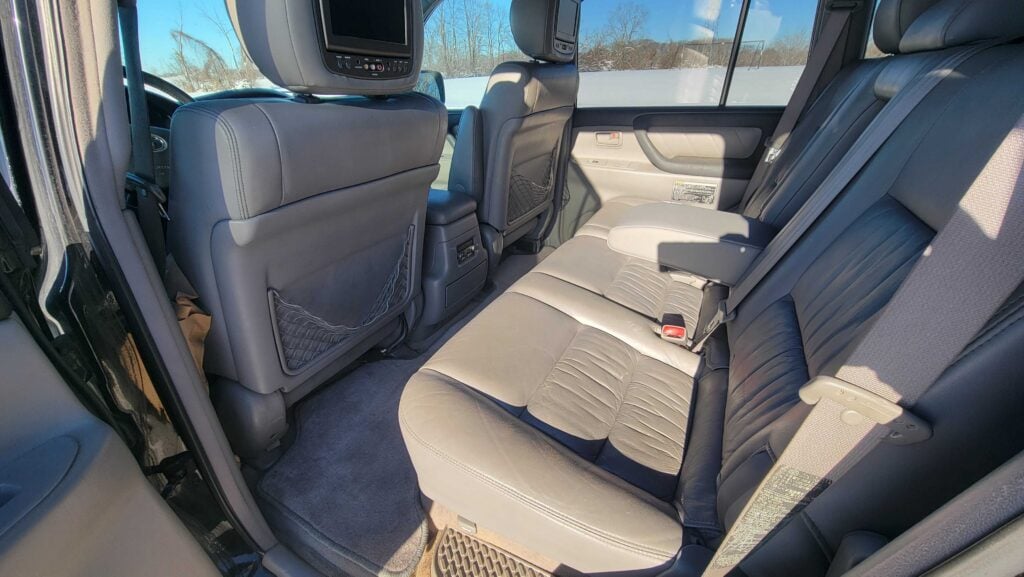 Rear seats of 2007 Toyota Land Cruiser