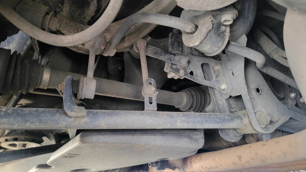 Black Onyx Ultra Lexus LS430 Rear Undercarriage rust free