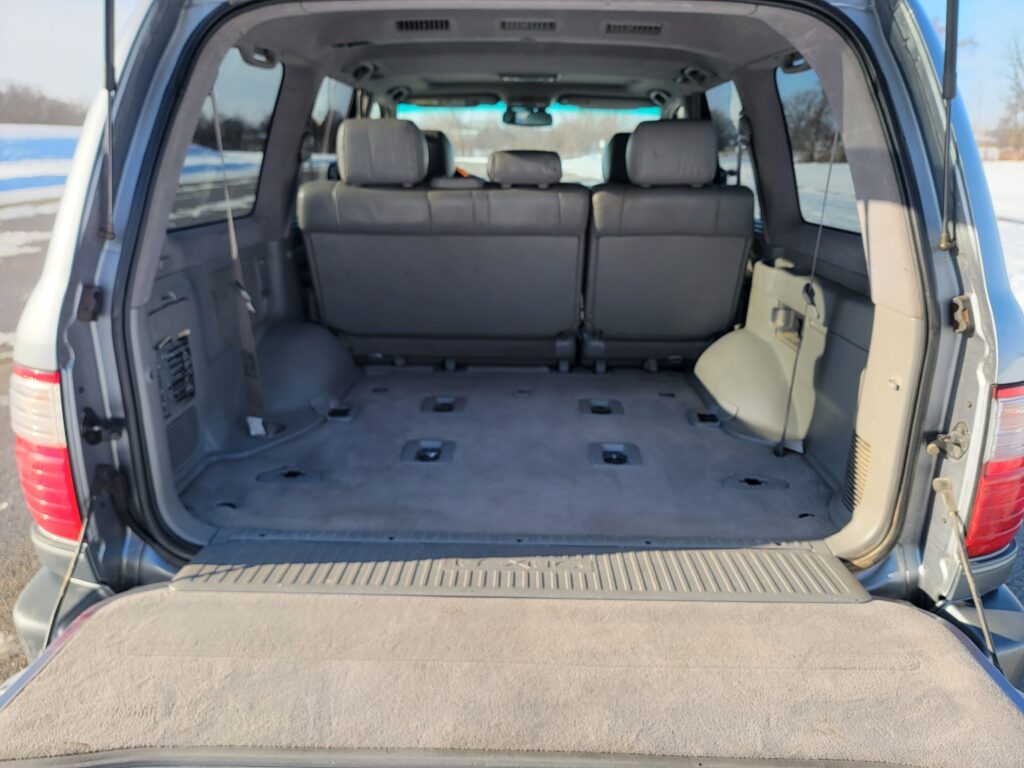Rear cargo area in Lexus LX470