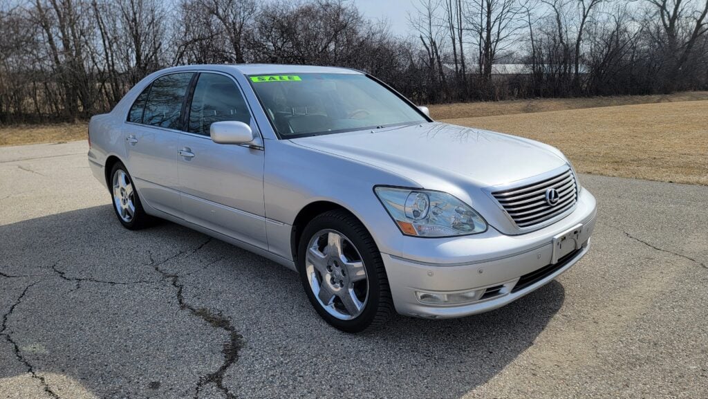 2005 Lexus LS430 ML front passenger three quarter view Mercury Metallic Tanin JDM