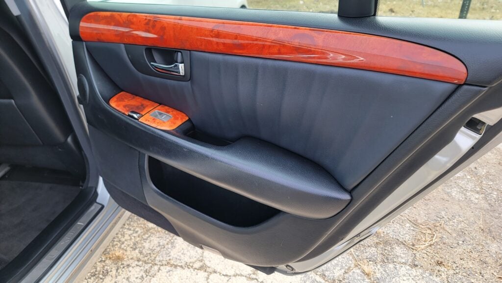 2005 Lexus LS430 ML passenger rear door panel view Mercury Metallic Tanin JDM