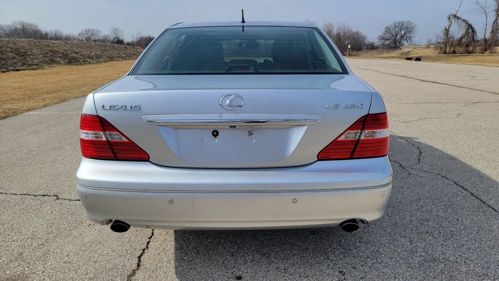 2005 Lexus LS430 ML rear trunk view Mercury Metallic Tanin JDM