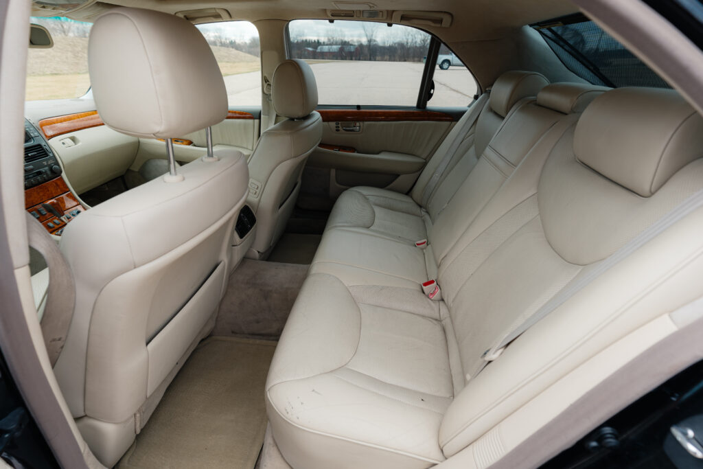 2005 Lexus LS430 Black on Ecru Driver Rear Seating