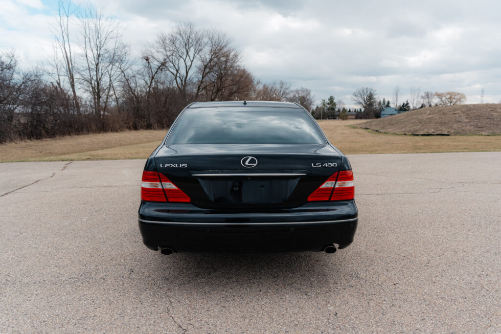 2005 Lexus LS430 Black on Ecru Rear View Far