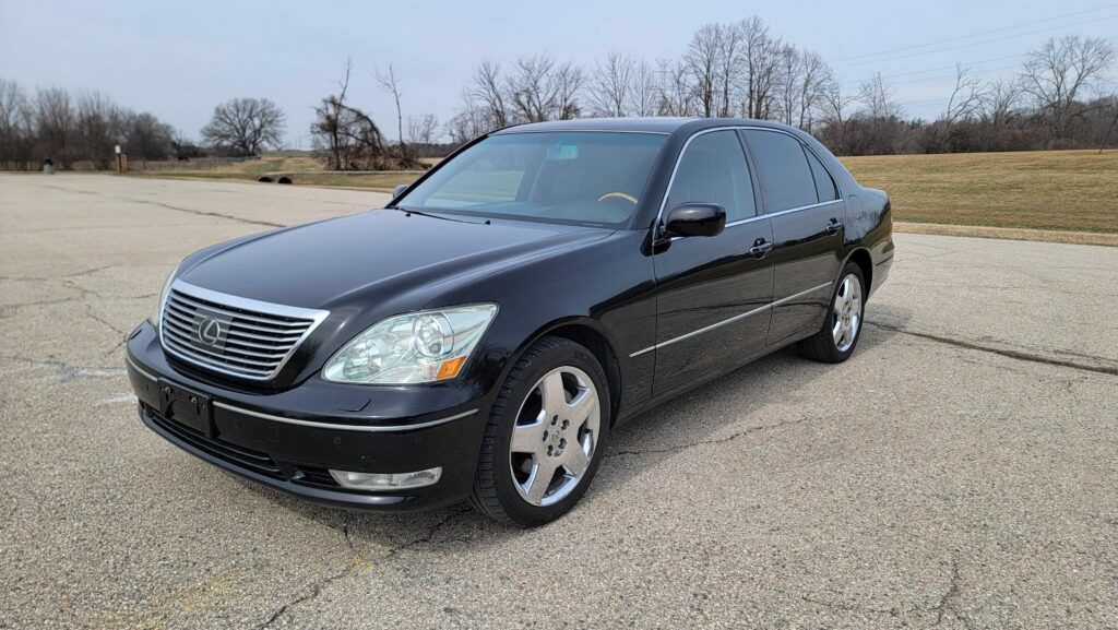 2005 Lexus LS430 Ultra Driver Front View