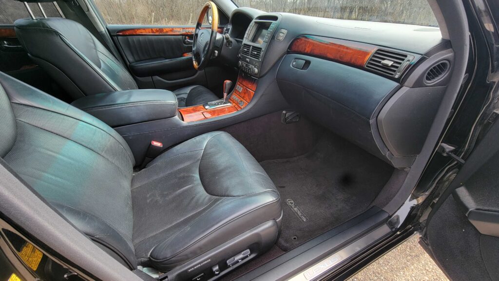 2005 Lexus LS430 Ultra Passenger Front Seating View
