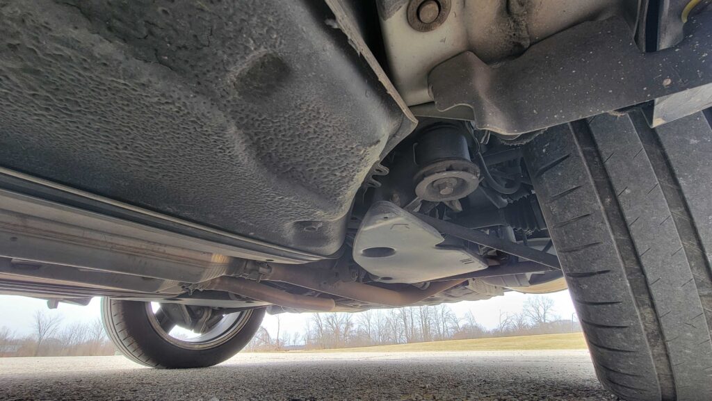 2005 Lexus LS430 Ultra Underbody View
