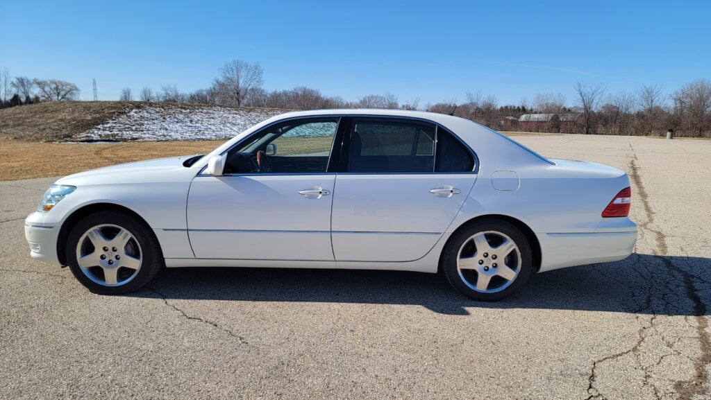 2005 Lexus LS430 White on Black Ultra Driver Side View