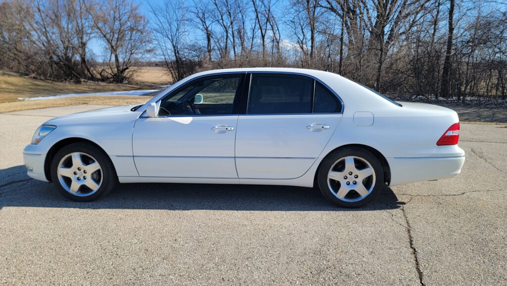 2005 Lexus LS430 White on Black Ultra Driver Side View