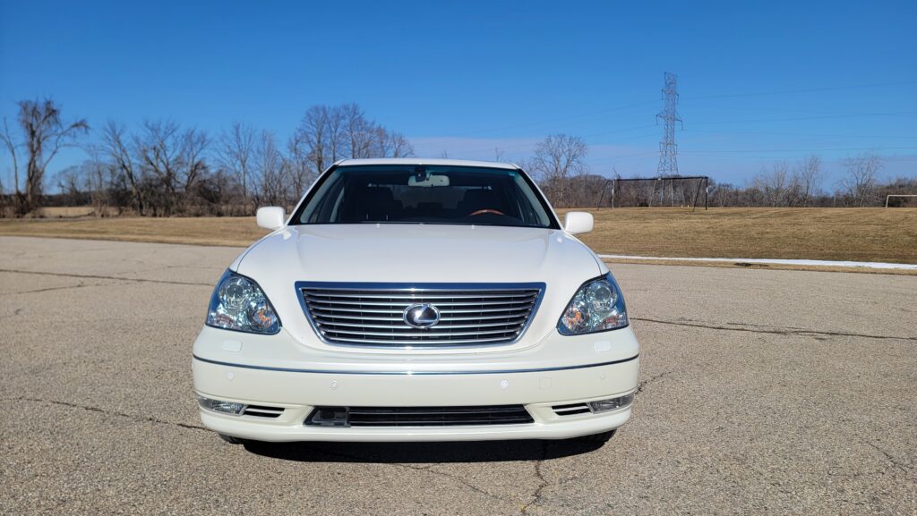 2005 Lexus LS430 White on Black Ultra Front Bumper View