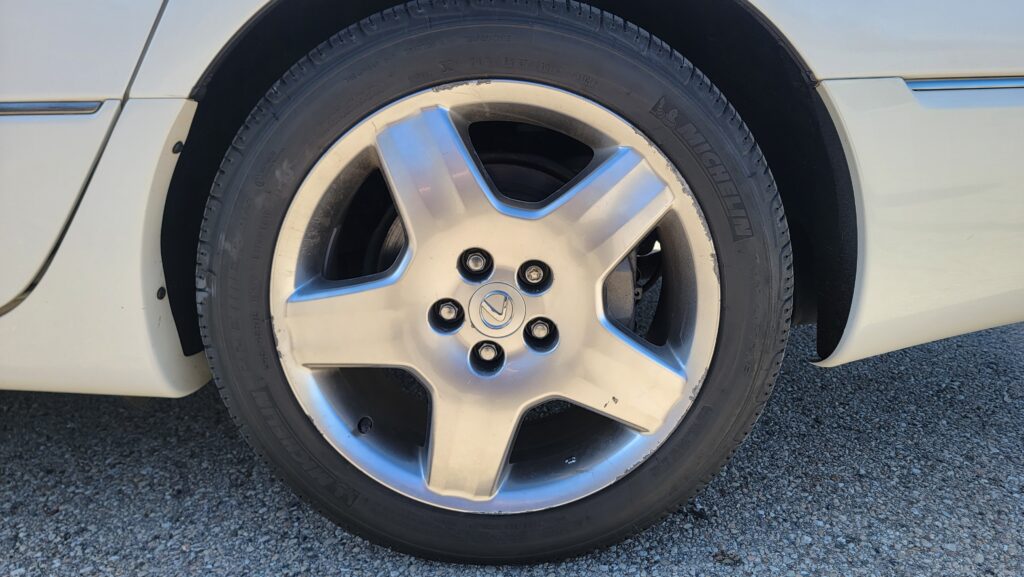 2005 Lexus LS430 White on Black Ultra Driver Rear Wheel