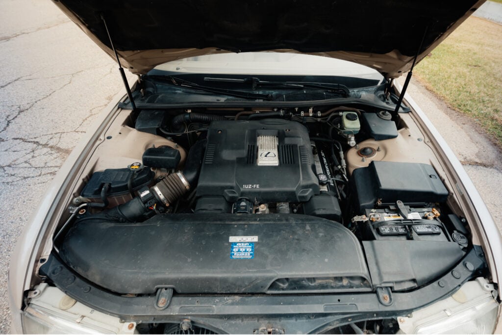 1995 Lexus LS400 Engine Bay view