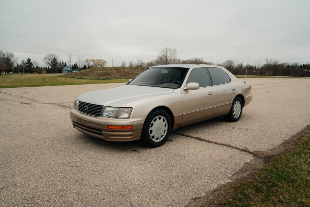 1995 Lexus LS400 Driver Front Angle TaninJDM