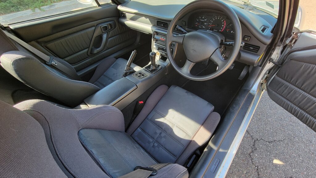 1996 Suzuki Cappuccino Driver Seat Overview