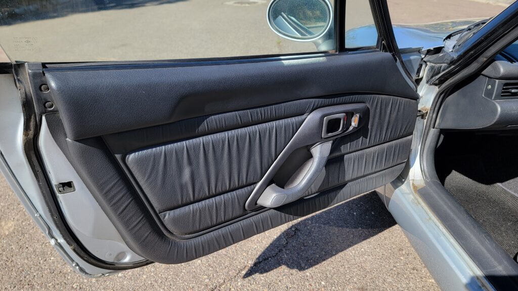 1996 Suzuki Cappuccino Passenger Door Card