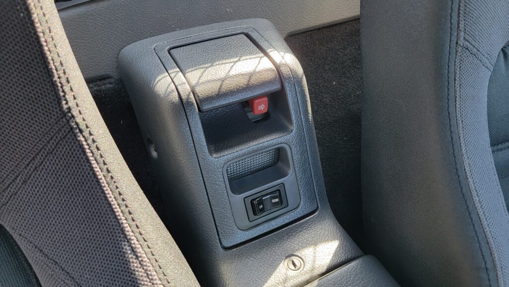 1996 Suzuki Cappuccino Targa Latch