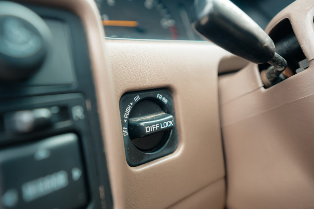 1997 Toyota Land Cruiser Collectors Edition Diff Lock Swtich