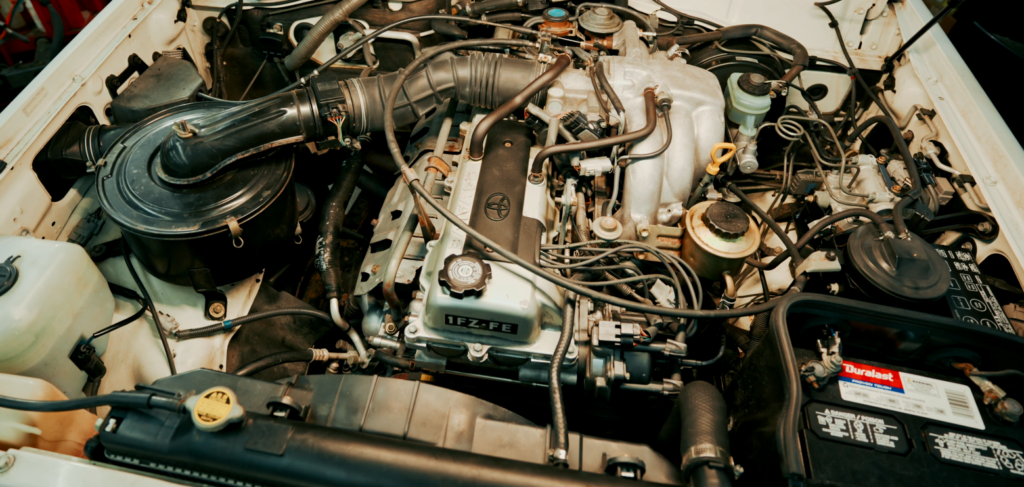 1997 Toyota Land Cruiser Engine Bay View 