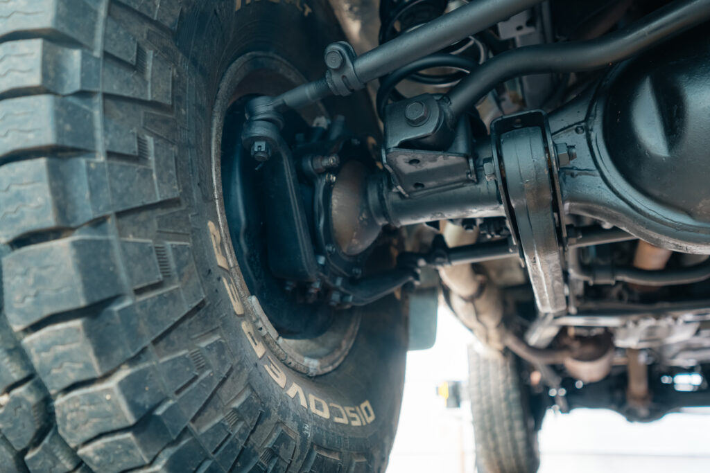 1997 Toyota Land Cruiser Underbody Passenger Birfield
