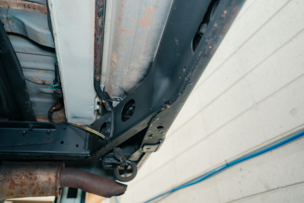1997 Toyota Land Cruiser Underbody Rear Towing Area