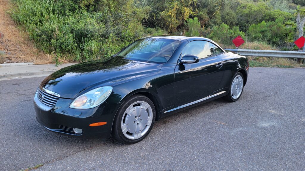 2003 Lexus SC430 Driver Front Angle Roof Closed