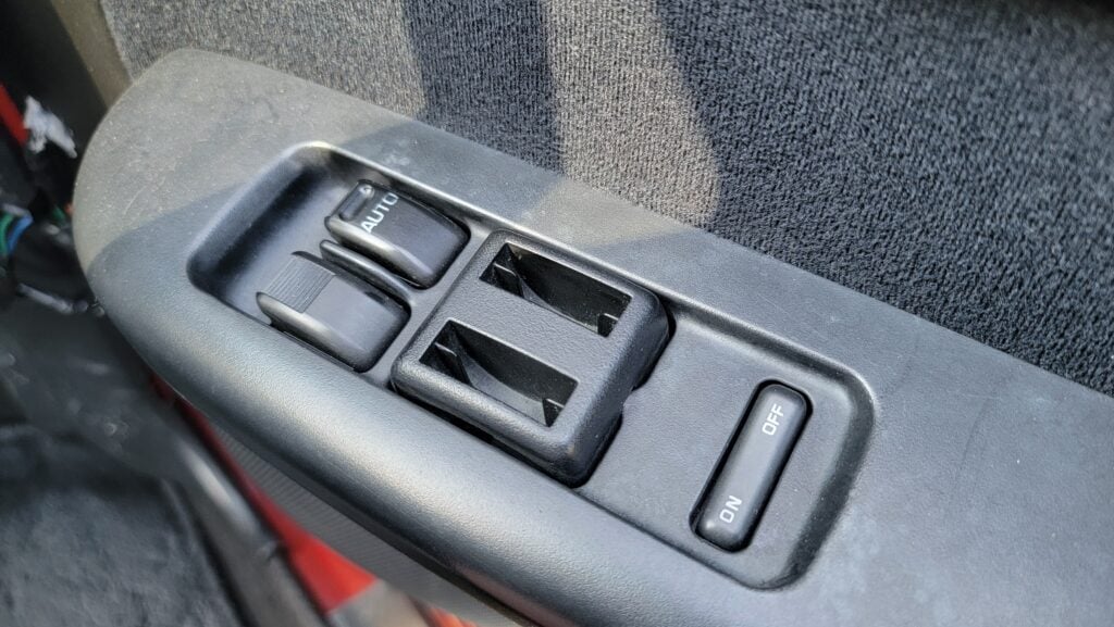 1997 Daihatsu Mira TR-XX Driver Master Window Switch