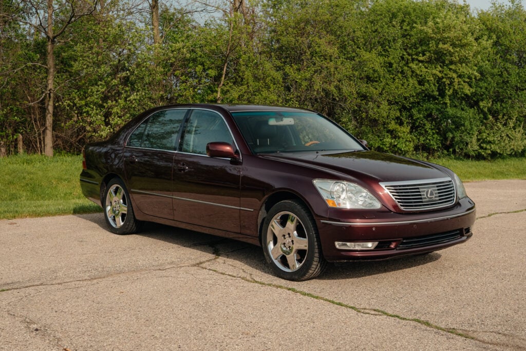 2005 Lexus LS430 Black Cherry Pearl Passenger Front Angle Tanin JDM