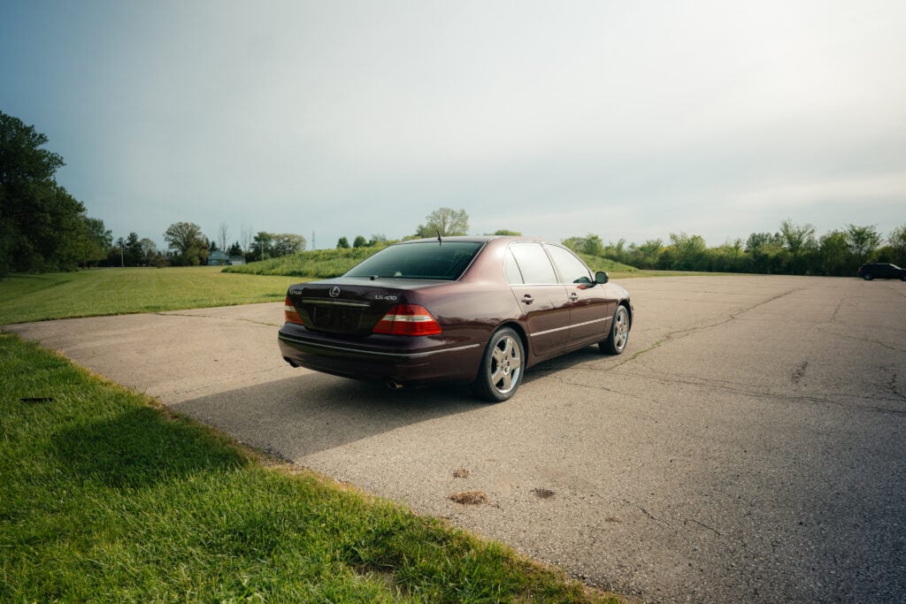 2005 Lexus LS430 Black Cherry Pearl Passenger Rear