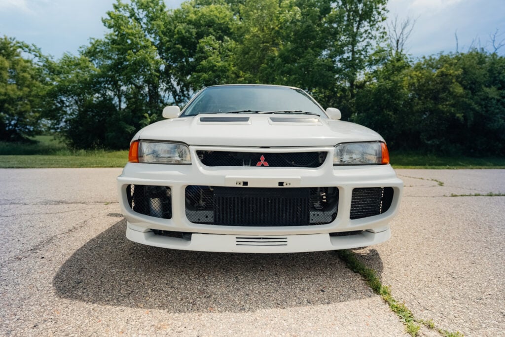 1995 Mitsubishi EVO 3 front view low