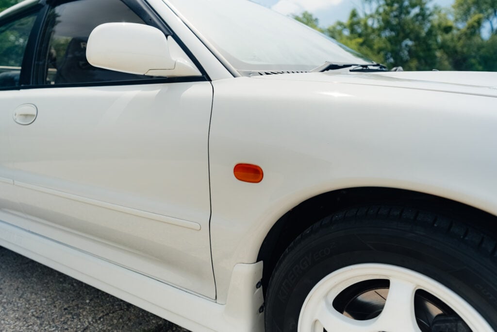 1995 Mitsubishi EVO 3 driver front fender