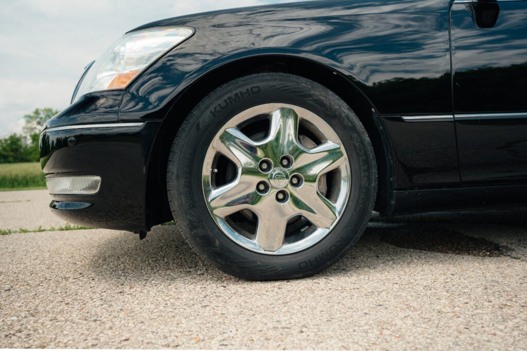 2005 Lexus LS430 Black on Black ML-C Driver Front Wheel
