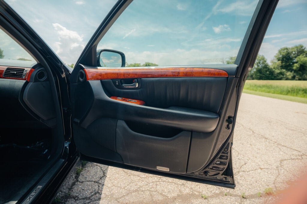 2005 Lexus LS430 Black on Black ML-C Passenger Door Card