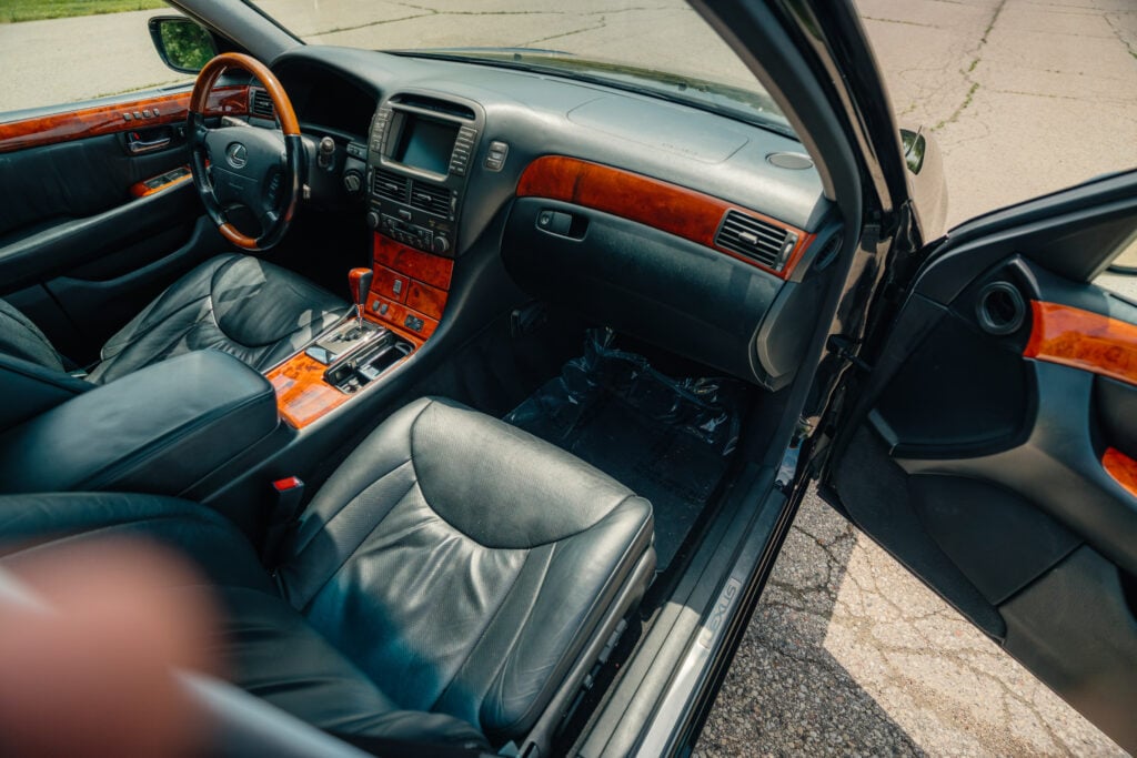 2005 Lexus LS430 Black on Black ML-C Passenger Front Entry
