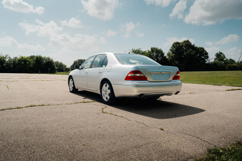 2004 Lexus LS430 CL Silver on Black driver rear angle near