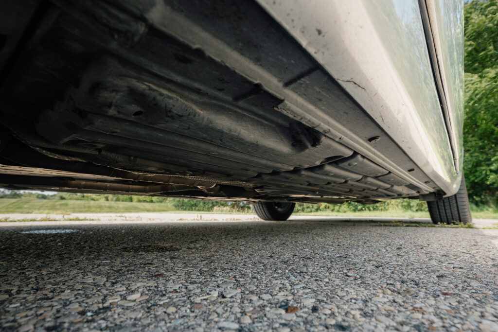 2004 Lexus LS430 CL Silver on Black driver side underbody view
