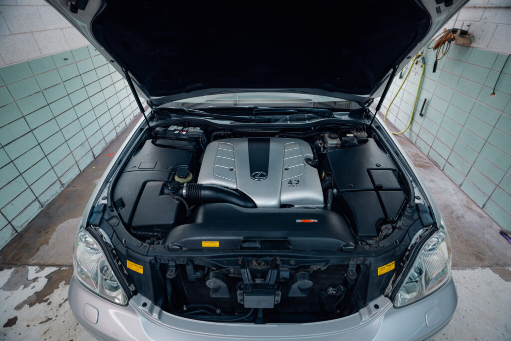 2004 Lexus LS430 CL Silver on Black engine bay