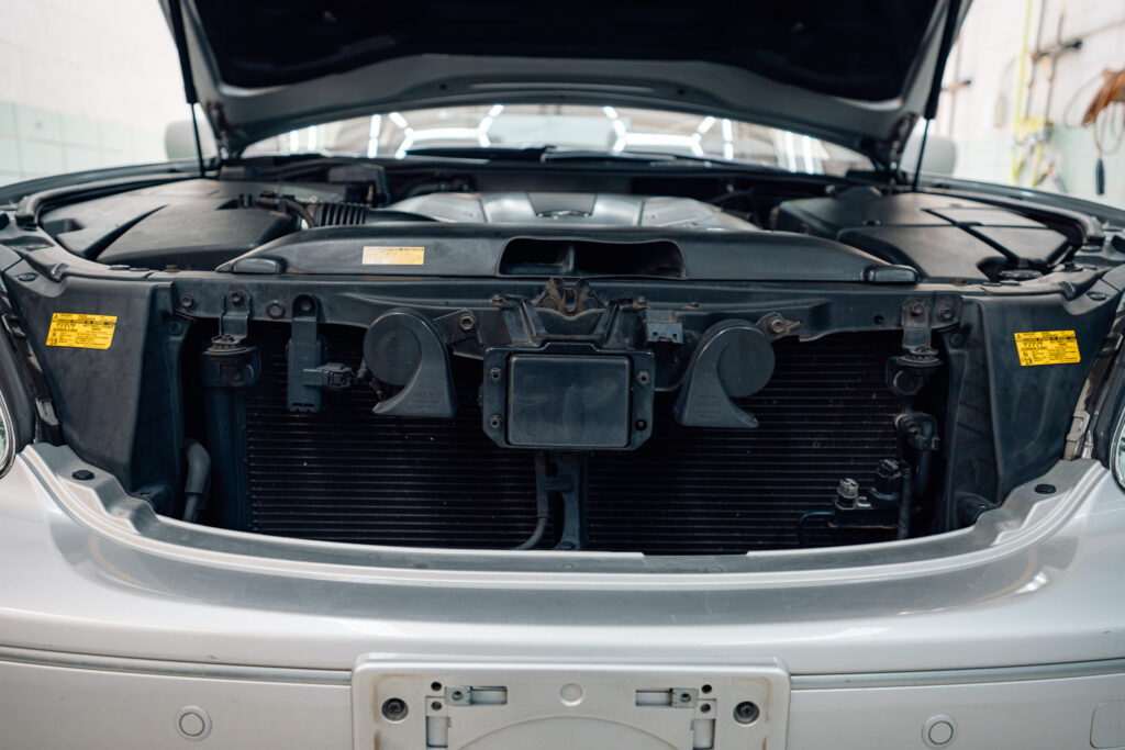 2004 Lexus LS430 CL Silver on Black radar module