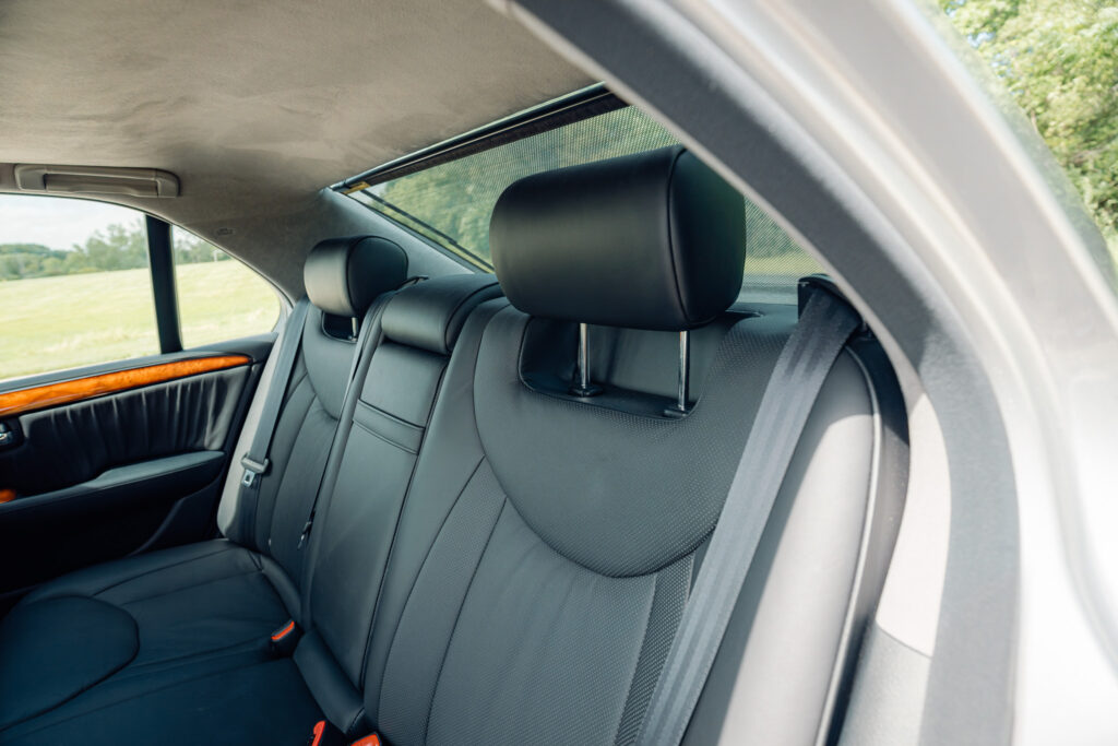 2004 Lexus LS430 CL Silver on Black rear headrests