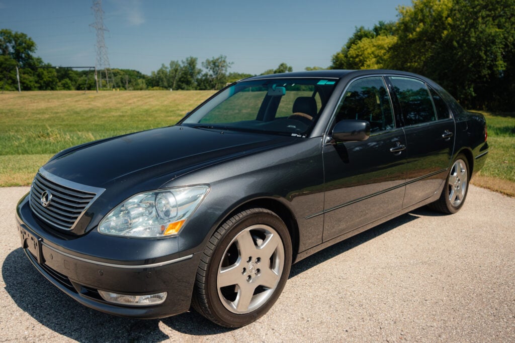 2005-lexus-ls-430-flint-mica-ml-front-driver-side-close-angle-taninjdm