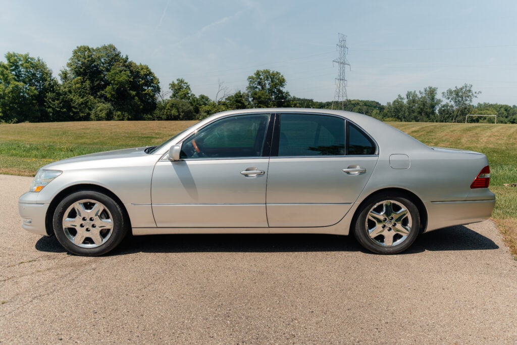2004 Lexus LS430 Base Model Driver side view