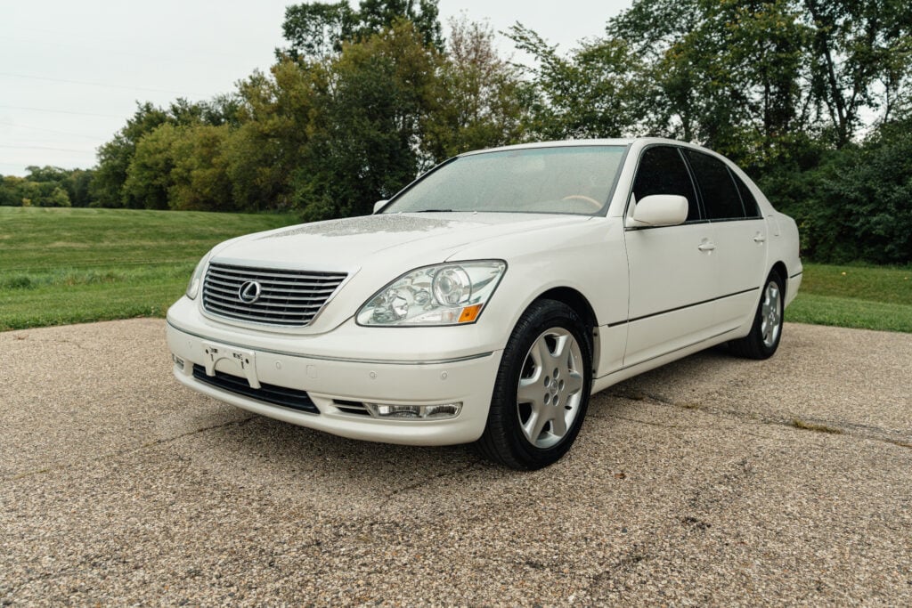 2004 Lexus LS430 White on Tan Base Model Tanin JDM