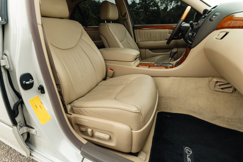 2004 Lexus LS430 White on Tan Base Model Passenger Seat